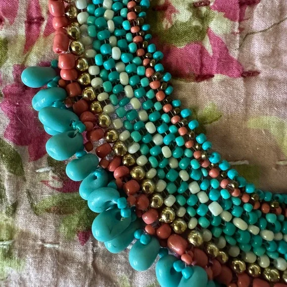Faux turquoise beaded tribal choker necklace - Picture 4 of 7
